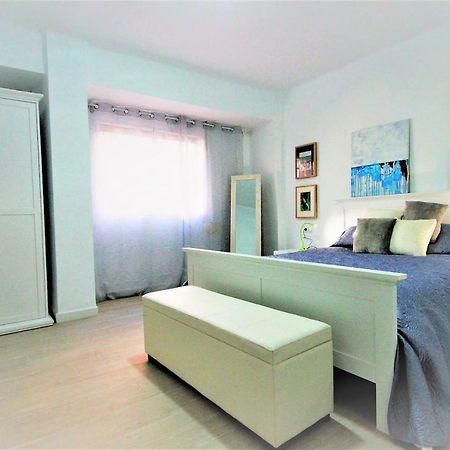 Ivam Esquife Appartement Valencia Buitenkant foto